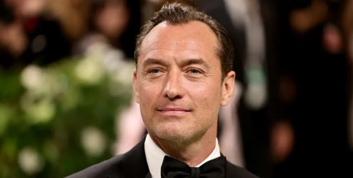 dzhud-lou-zihraie-molodoho-putina-u-politychnomu-tryleri-kremlivskyi-charivnyk