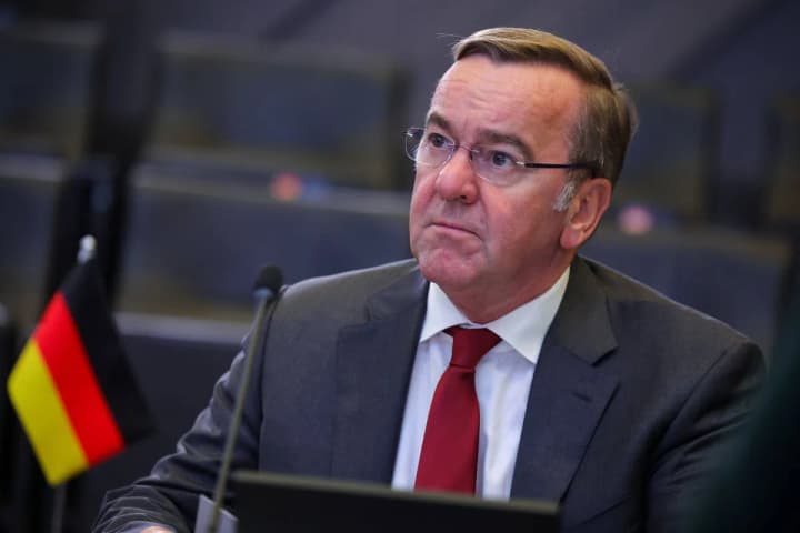 pistorius-at-the-ramstein-meeting-it-is-important-not-only-to-end-the-war-but-also-to-preserve-the-freedom-and-sovereignty-of-ukraine