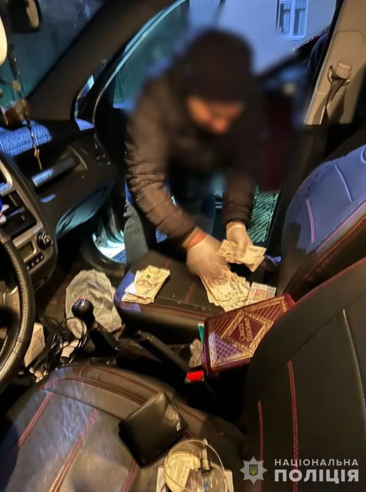 two-deputies-of-lviv-city-councils-exposed-for-receiving-uah-800-thousand-in-kickbacks