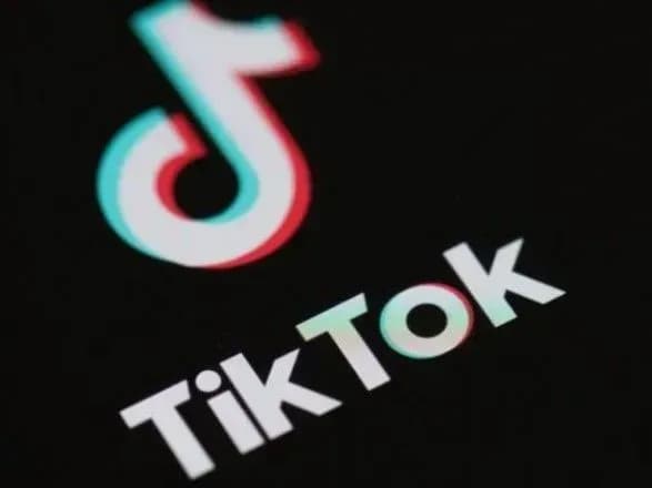 china-considers-selling-tiktok-to-elon-musk-bloomberg