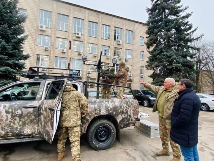 zbyly-dron-na-pershomu-zh-vyizdi-mer-brovariv-peredav-avto-lovtsiam-shakhediv