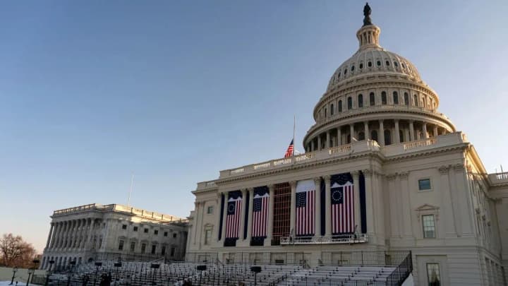 for-the-first-time-in-40-years-trump-moves-inauguration-to-capitol-due-to-cold-weather