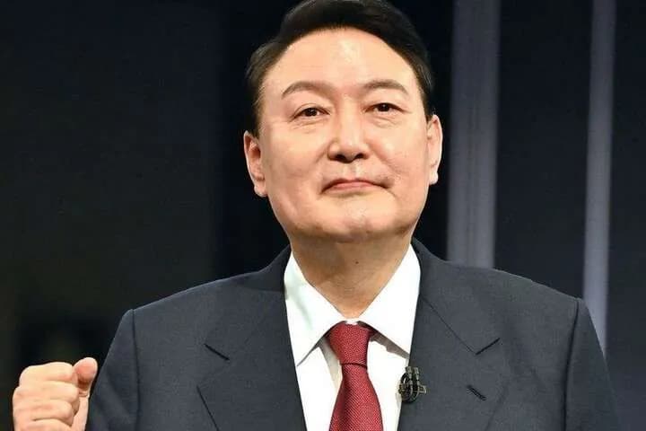 prezident-yuzhnoi-korei-posetil-sud-posle-impichmenta-i-aresta