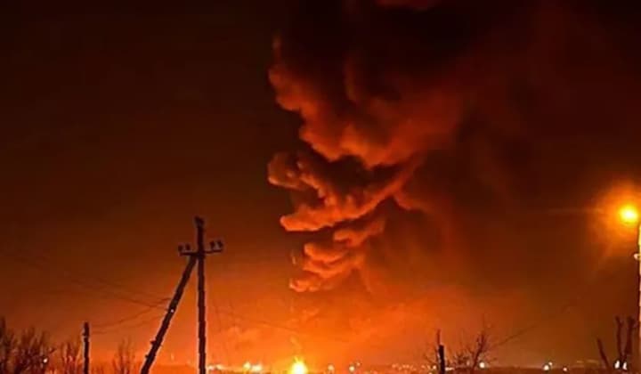 stratehichnyi-aviazavod-u-kazani-ymovirno-atakovano-dronamy-shcho-vidomo