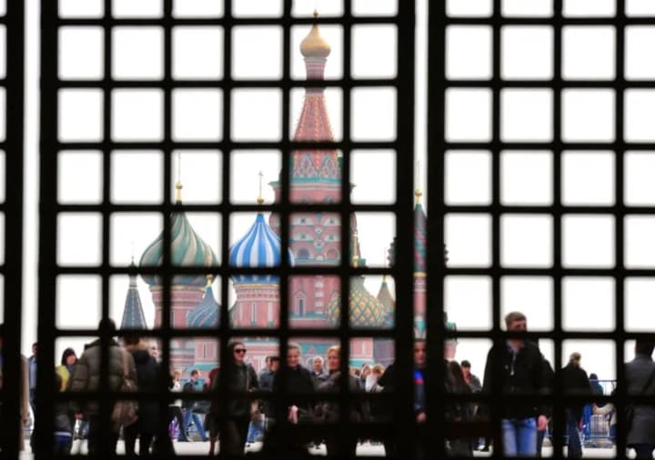 u-latvii-initsiiuiut-zaboronu-hromadianam-rosii-y-bilorusi-pratsiuvaty-na-obiektakh-krytychnoi-infrastruktury