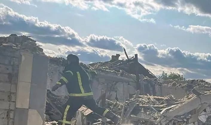 shelling-in-kharkiv-region-more-than-20-houses-damaged-overnight-evacuation-continues