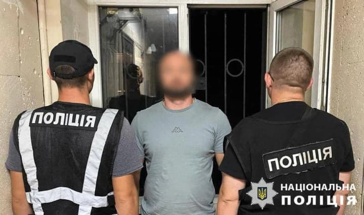 nezakonno-zavolodiv-kvartyroiu-dytyny-u-kyievi-za-makhinatsii-sudytymut-kolektora