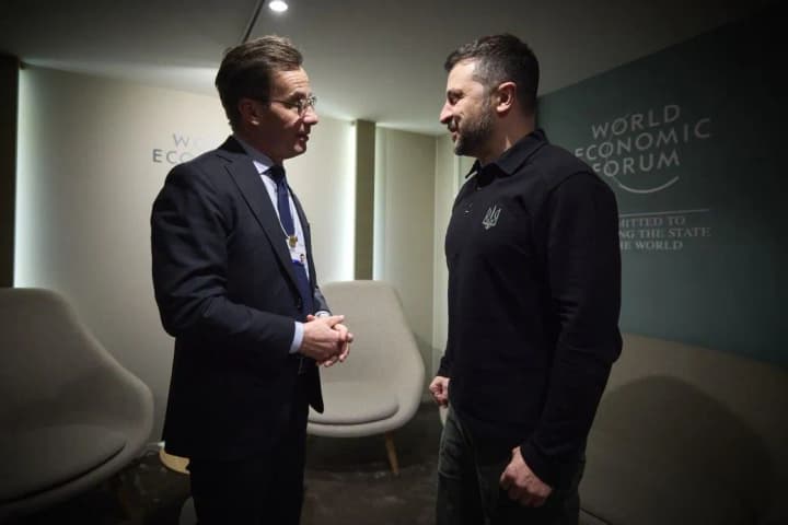 zelenskii-v-davose-vstretilsya-s-liderami-shvetsii-khorvatii-niderlandov-o-chem-govorili