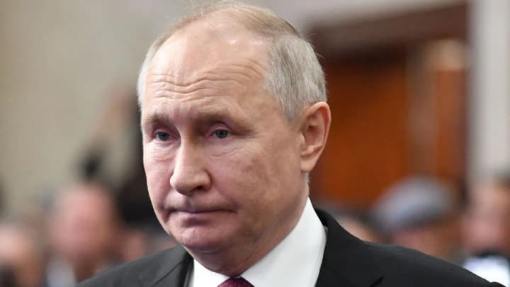 putin-vse-bilshe-zanepokoienyi-stanom-ekonomiky-rf-zmi