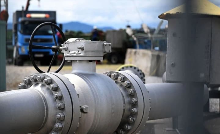 zelenskyi-zaiavyv-pro-mozhlyvist-tranzytu-azerbaidzhanskoho-hazu-do-yevropy-cherez-ukrainu