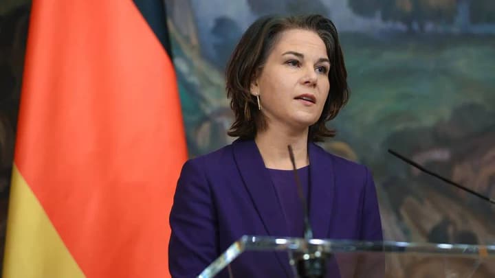 germanys-foreign-minister-europe-keeps-its-doors-open-for-a-democratic-and-free-belarus