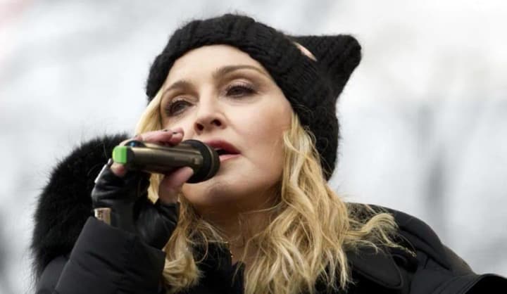 madonna-rozkrytykuvala-trampa-cherez-yoho-superechlyvi-ukazy