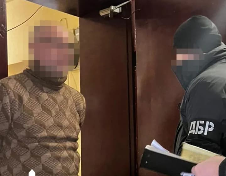 viiskovi-na-donechchyni-prodavaly-kradene-palne-vykryto-skhemu-na-miliony