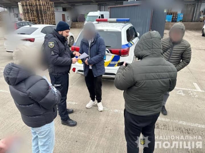 a-dollar3000-migrant-smuggling-scheme-was-uncovered-in-ukraine