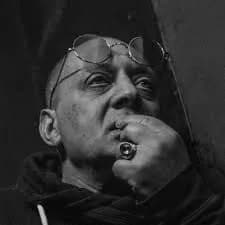 aleksandra-balabana-otstranili-ot-raboti-v-knukii-posle-obvinenii-v-domogatelstve-i-unizhenii-studentov