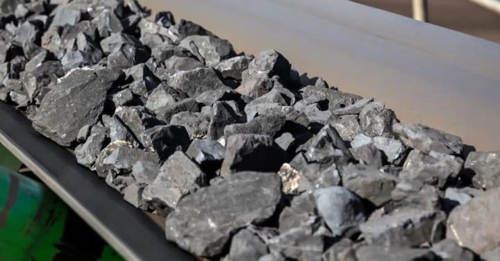 redkozemelnie-metalli-ukraini-kotorie-potreboval-tramp-v-obmen-na-pomoshch-chto-o-nikh-izvestno