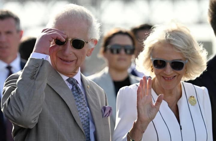 korol-charlz-ta-koroleva-kamilla-vyrushat-do-italii-shchob-vidsviatkuvaty-20-tu-richnytsiu-shliubu