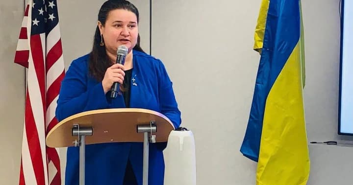 ukraina-gotova-obsuzhdat-vibori-yesli-ssha-podnimut-etot-vopros-markarova