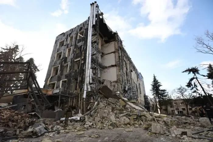 russian-missile-strike-on-izyum-one-of-the-wounded-died-in-hospital