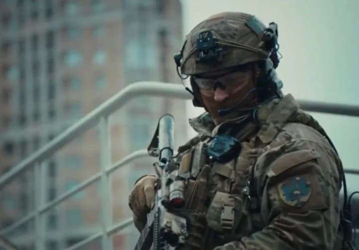 ne-paly-svoikh-spaly-voroha-sbu-zaklykala-povidomliaty-pro-sproby-verbuvannia