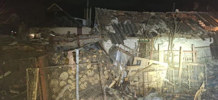 vorozhyi-bezpilotnyk-upav-na-sumshchyni-poshkodzheno-pryvatni-budynky-ova