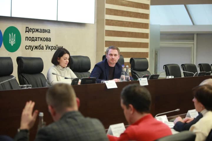 head-of-the-state-tax-service-kravchenko-voiced-the-idea-of-discussing-the-mechanisms-of-forming-the-white-business-club