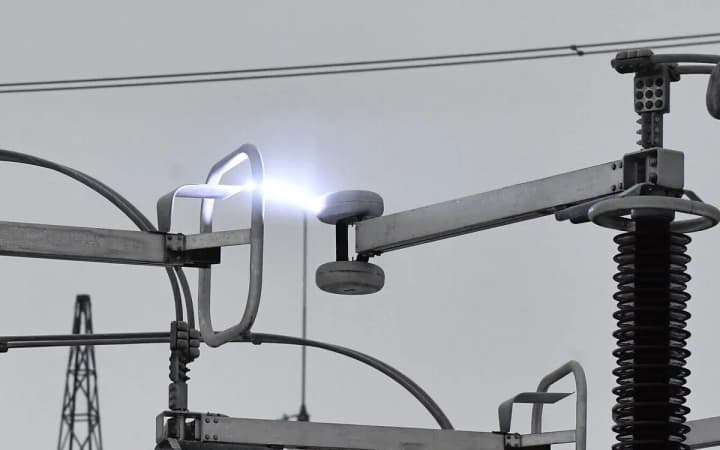 krainy-baltii-ofitsiino-vidkliuchylysia-vid-rosiiskoi-enerhosystemy