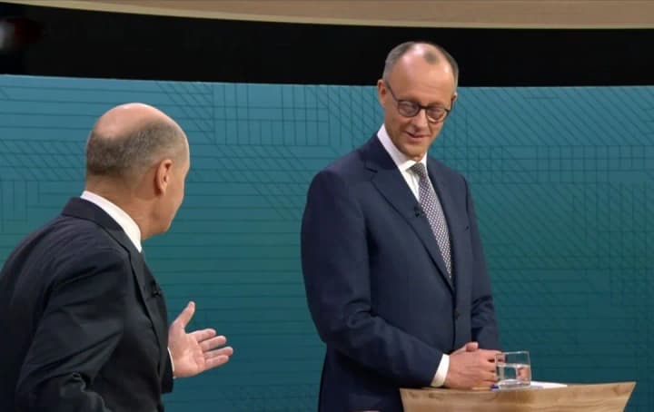 sholts-i-merts-vpershe-zustrilysia-na-debatakh-shcho-obhovoriuvaly