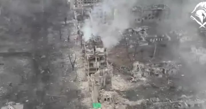 boevie-deistviya-proiskhodyat-chut-li-ne-na-kazhdom-kvadratnom-metre-mvd-pokazalo-video-iz-chasovogo-yara