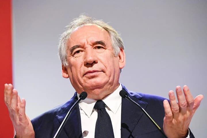 u-frantsii-parlament-vkotre-provalyv-votum-nedoviry-uriadu-bairu