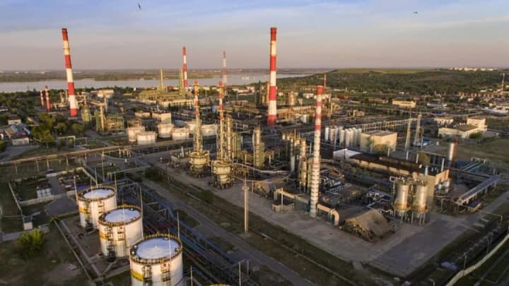 saratov-refinery-under-attack-again