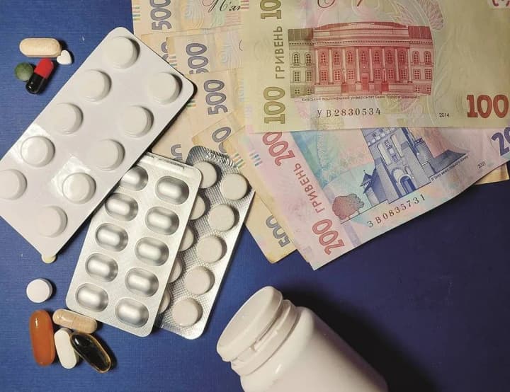instead-of-affordable-medicines-there-is-a-uah-8-billion-hole-in-the-budget-expert-criticizes-new-rules-for-regulating-the-pharmaceutical-market