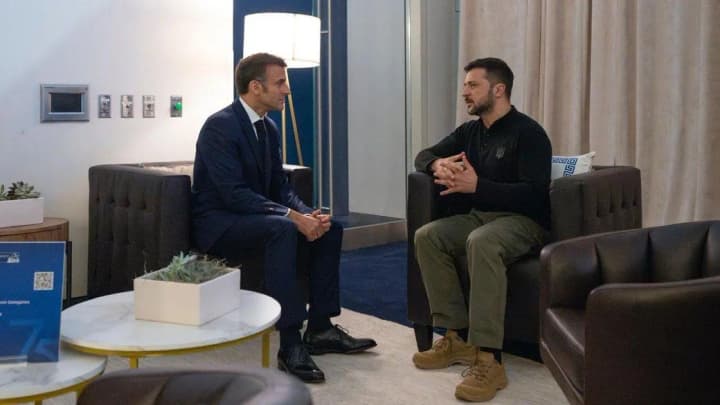 zelenskyy-calls-macron-after-emergency-meeting-of-european-leaders-in-paris