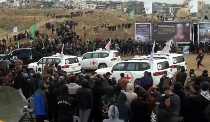 chervonyi-khrest-peredav-tsakhalu-tila-chotyrokh-ubytykh-u-hazi-izrailskykh-zaruchnykiv