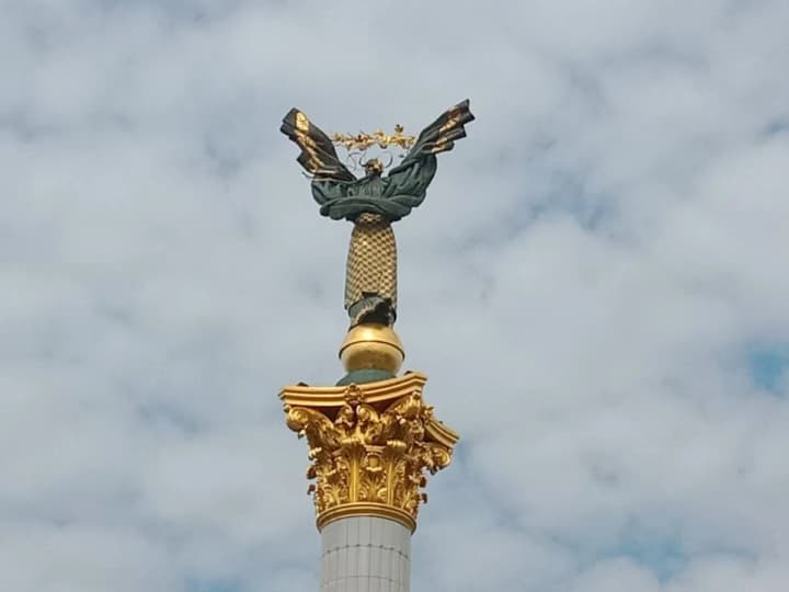 poll-about-50percent-of-ukrainians-prioritize-freedom-over-security