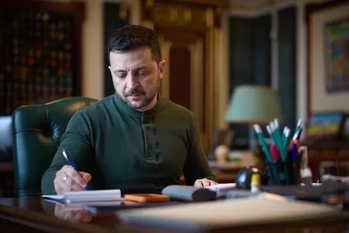 yevropeiskie-dela-i-nastoyashchii-mir-zelenskii-provel-telefonnii-razgovor-s-premerom-danii