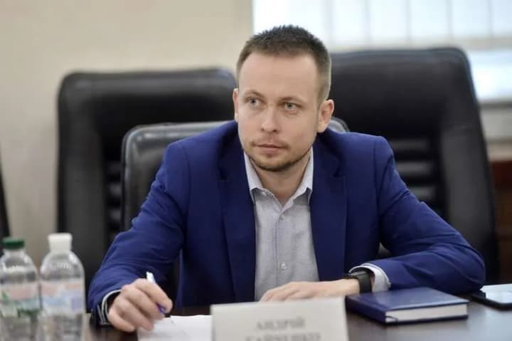 deputy-minister-of-justice-denies-family-ties-in-occupied-crimea-despite-the-facts-in-the-myrotvorets-database