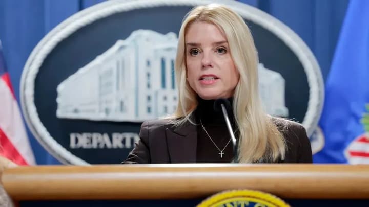 genprokuror-ssha-poluchila-sekretnii-spisok-klientov-dzheffri-epshteina