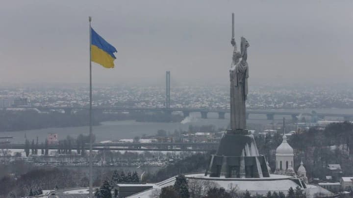 u-kyievi-rizko-pohirshylas-yakist-povitria-odyn-bereh-u-krytychnii-zoni