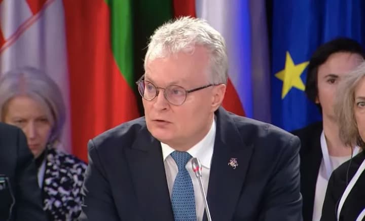 lithuanian-president-suggests-accelerating-ukraines-accession-to-the-eu-by-january-1-2030
