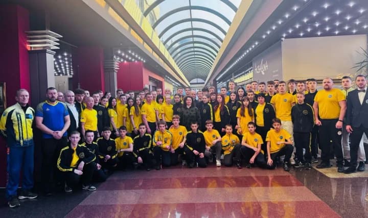 ukrainski-kikboksery-vyboroly-13-medalei-na-kubku-yevropy-v-bolharii