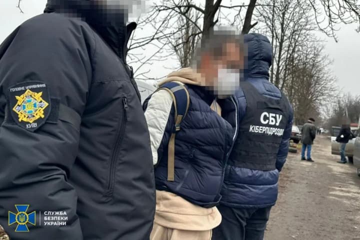 three-fsb-agents-who-spied-on-military-facilities-and-adjusted-missile-strikes-are-detained