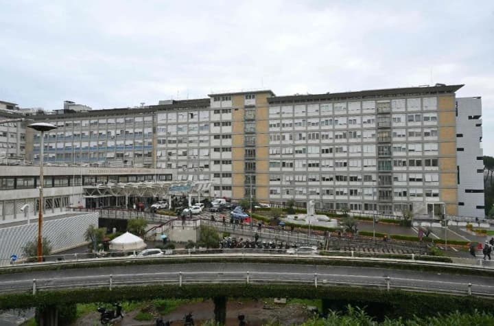 sostoyanie-papi-rimskogo-novaya-informatsiya-iz-vatikana