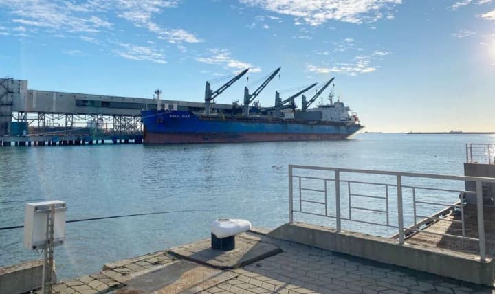 kovalenko-prokomentuvav-ataku-na-port-tuapse-vazhlyvyi-stratehichnyi-obiekt-rf-pid-udarom