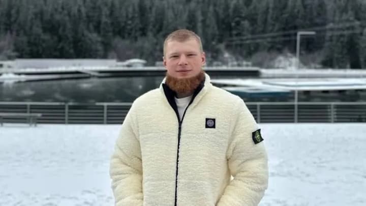 president-awards-the-title-of-hero-of-ukraine-to-lieutenant-stotskyi