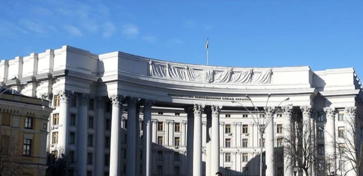 mzs-ukrainy-vidpoviv-na-zaiavu-pieskova-shchodo-okupovanykh-terytorii-v-konstytutsii-rf