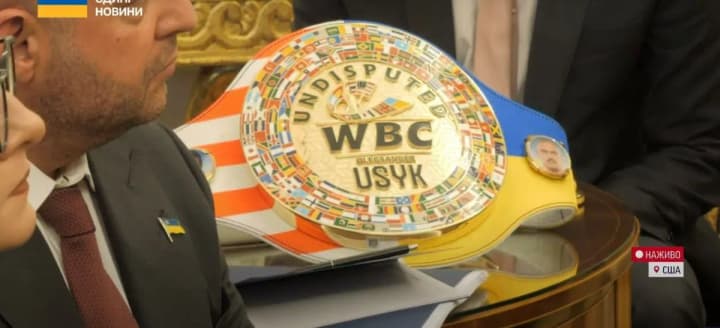 zelenskii-prines-na-vstrechu-s-trampom-poyas-usika-na-vstrechu-s-trampom