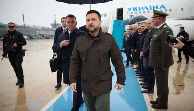 zelenskyi-u-londoni-zustrinetsia-zi-starmerom-i-korolem-charlzom-nykyforov