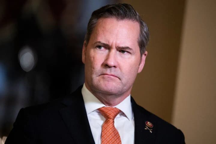 this-is-a-new-president-and-we-are-committed-to-a-new-approach-walz-on-changing-us-policy-toward-ukraine