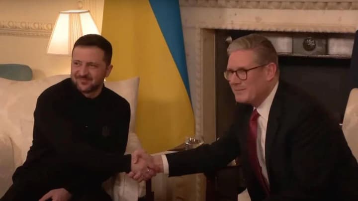 we-support-ukraine-as-long-as-it-may-be-necessary-starmer